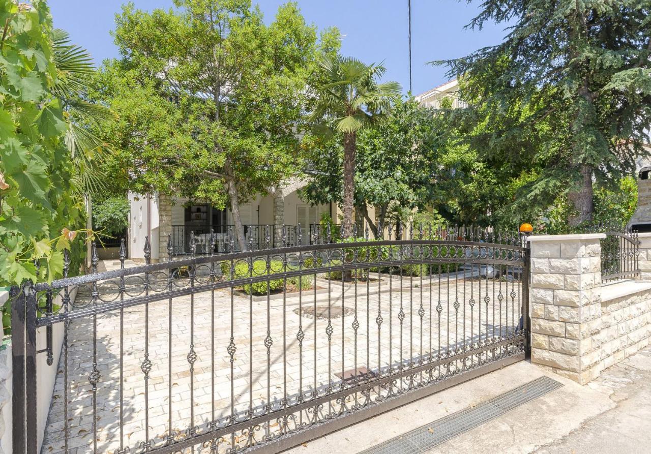 Apartments Karolina Βόντιτσε Εξωτερικό φωτογραφία