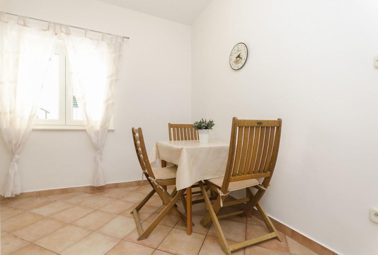 Apartments Karolina Βόντιτσε Εξωτερικό φωτογραφία
