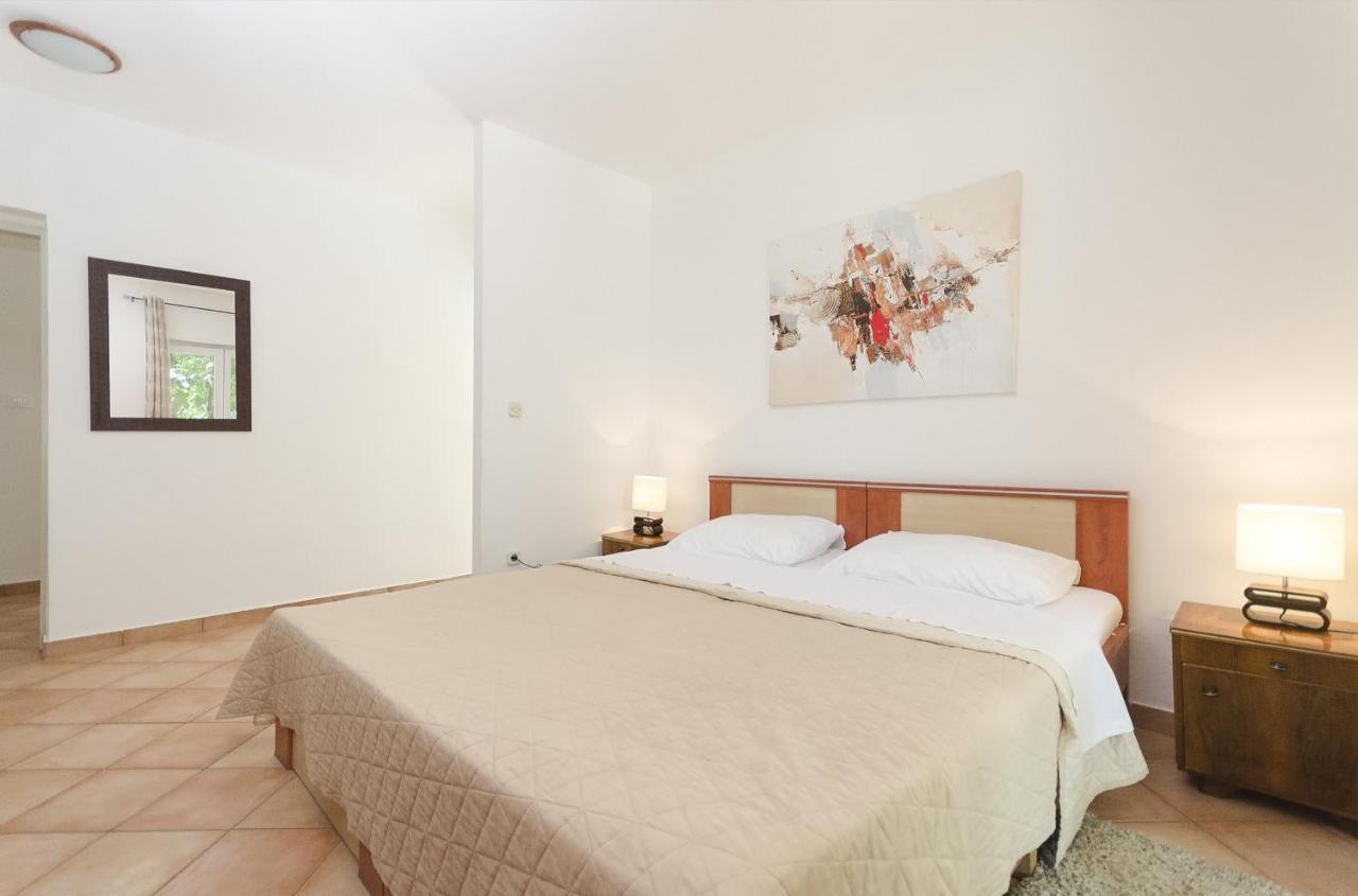 Apartments Karolina Βόντιτσε Εξωτερικό φωτογραφία
