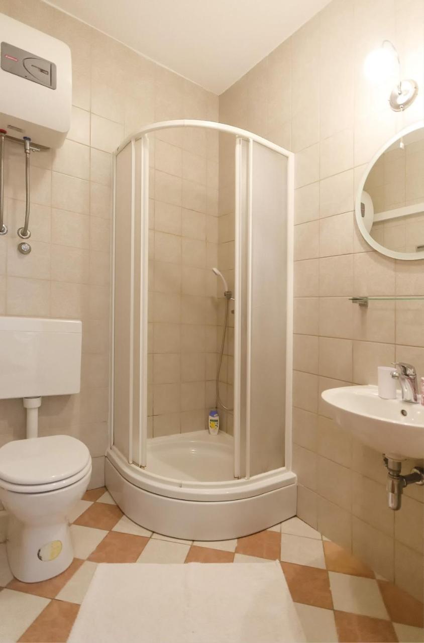 Apartments Karolina Βόντιτσε Εξωτερικό φωτογραφία