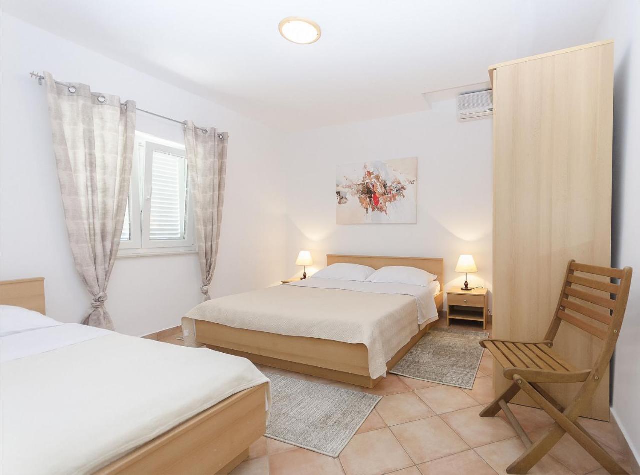 Apartments Karolina Βόντιτσε Εξωτερικό φωτογραφία